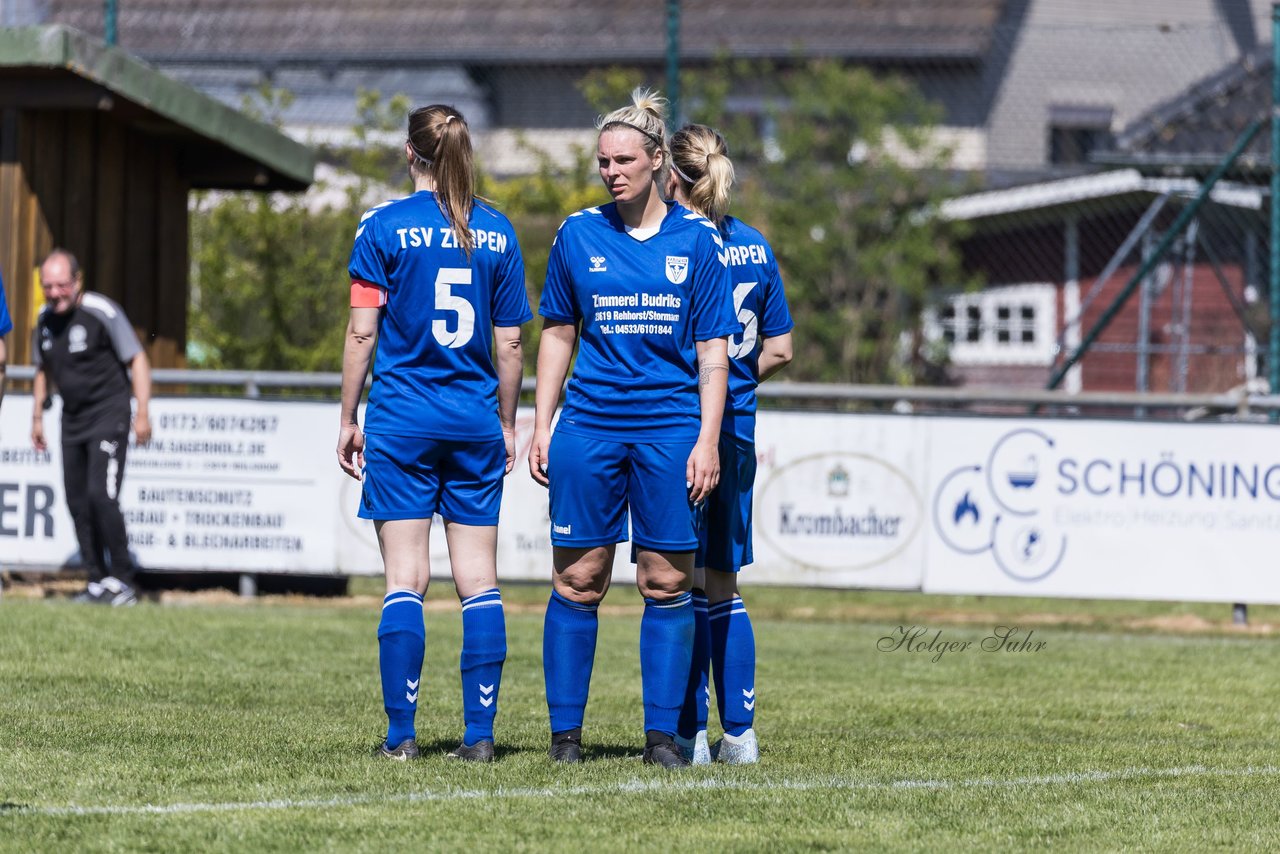 Bild 253 - F TSV Zarpen - Holstein Kiel II : Ergebnis: 2:6